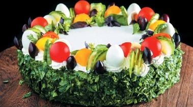 Иллюстрация к книге — Торты-салаты для праздников и на каждый день [_209.jpg]