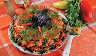 Иллюстрация к книге — Торты-салаты для праздников и на каждый день [_258.jpg]