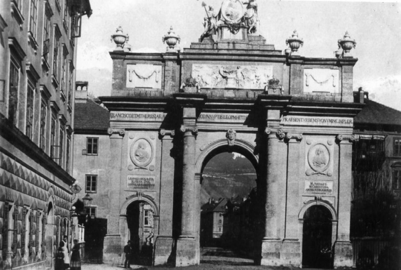 Иллюстрация к книге — Забытое убийство [_02.jpg]