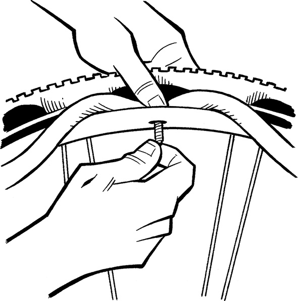 Иллюстрация к книге — Каждый мальчик должен знать! [i_140.jpg]