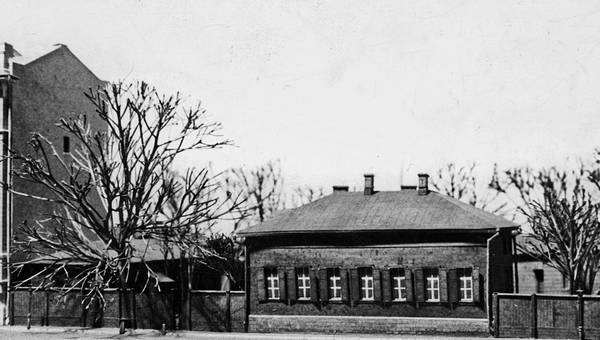 Иллюстрация к книге — Воспоминания [i_025.jpg]