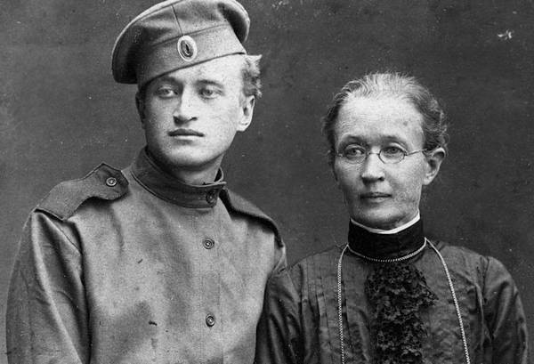 Иллюстрация к книге — Воспоминания [i_057.jpg]