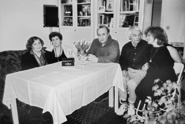 Иллюстрация к книге — "...Миг между прошлым и будущим" [_243.jpg]