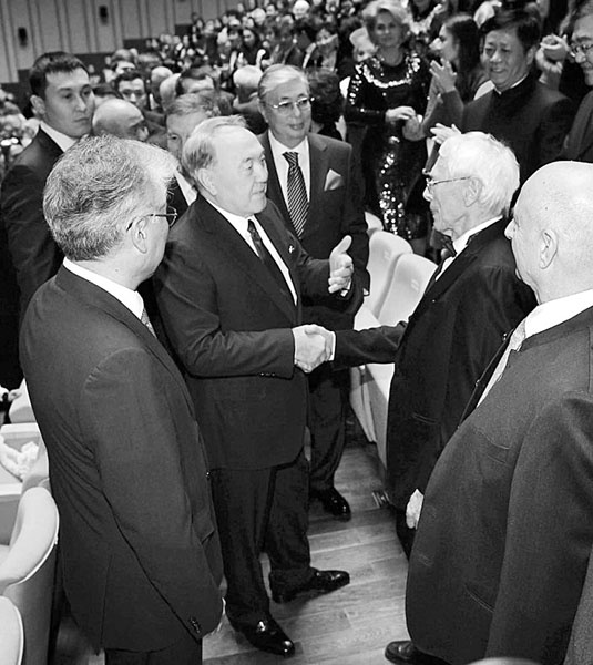 Иллюстрация к книге — &quot;...Миг между прошлым и будущим&quot; [_344.jpg]