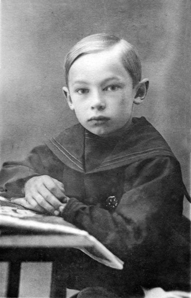 Иллюстрация к книге — &quot;...Миг между прошлым и будущим&quot; [_97.jpg]