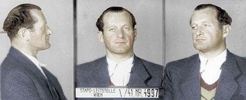 Иллюстрация к книге — Степени приближения. Непридуманные истории (сборник) [i_053.jpg]