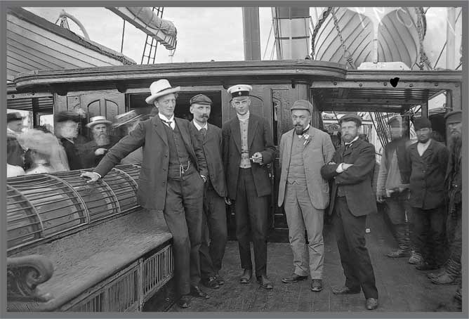 Иллюстрация к книге — Александр Кучин. Русский у Амундсена [i_044.jpg]