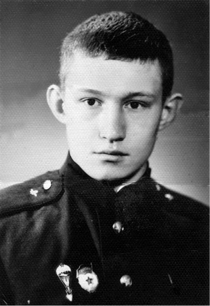 Иллюстрация к книге — Вторжение. Взгляд из России. Чехословакия, август 1968 [i_023.jpg]