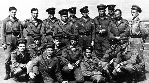 Иллюстрация к книге — Вторжение. Взгляд из России. Чехословакия, август 1968 [i_031.jpg]