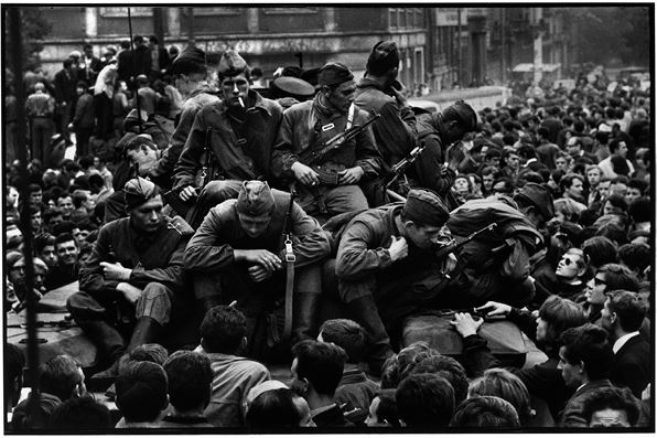 Иллюстрация к книге — Вторжение. Взгляд из России. Чехословакия, август 1968 [i_091.jpg]