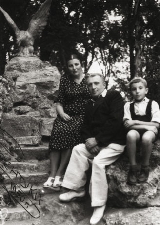 Иллюстрация к книге — Новый Исход [i_001.jpg]