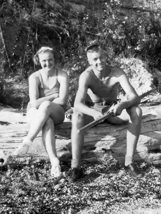 Иллюстрация к книге — Мальчики в лодке [i_011.jpg]