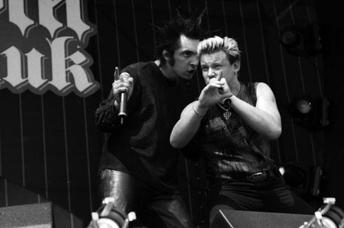 Иллюстрация к книге — Король и Шут. Между Купчино и Ржевкой... [i_107.jpg]