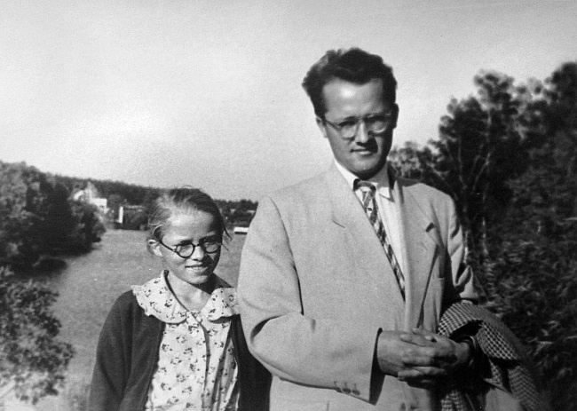 Иллюстрация к книге — Я-муары. Откровенные истории блогера [i_030.jpg]