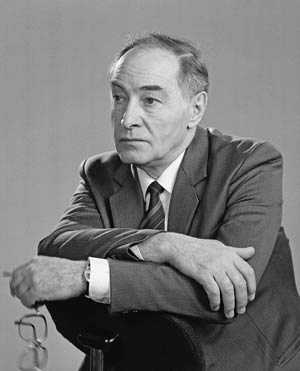 Иллюстрация к книге — Нонна Мордюкова и Вячеслав Тихонов. Как казачка Штирлица любила [_102.jpg]