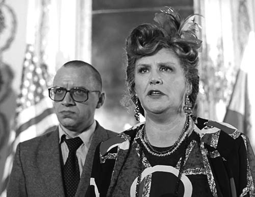 Иллюстрация к книге — Нонна Мордюкова и Вячеслав Тихонов. Как казачка Штирлица любила [_110.jpg]