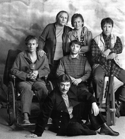 Иллюстрация к книге — Нонна Мордюкова и Вячеслав Тихонов. Как казачка Штирлица любила [_113.jpg]