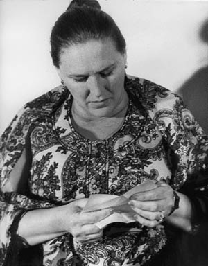 Иллюстрация к книге — Нонна Мордюкова и Вячеслав Тихонов. Как казачка Штирлица любила [_119.jpg]