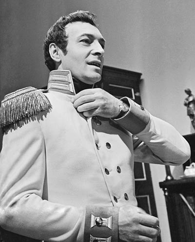 Иллюстрация к книге — Нонна Мордюкова и Вячеслав Тихонов. Как казачка Штирлица любила [_49.jpg]