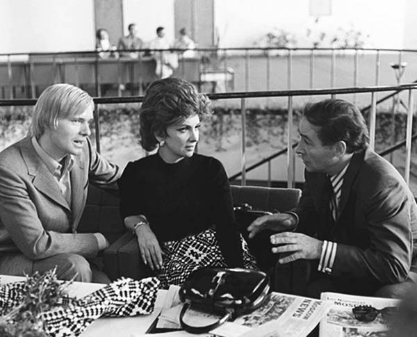 Иллюстрация к книге — Нонна Мордюкова и Вячеслав Тихонов. Как казачка Штирлица любила [_72.jpg]