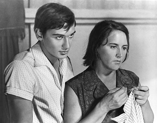 Иллюстрация к книге — Нонна Мордюкова и Вячеслав Тихонов. Как казачка Штирлица любила [_74.jpg]