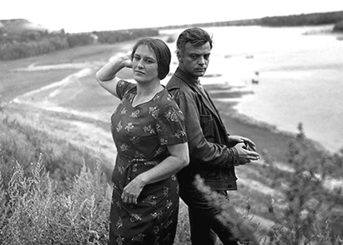 Иллюстрация к книге — Нонна Мордюкова и Вячеслав Тихонов. Как казачка Штирлица любила [_80.jpg]