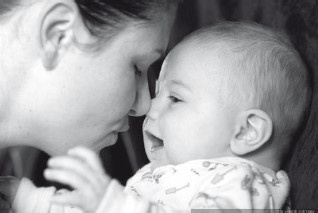 Иллюстрация к книге — Большая книга развивающих игр. От рождения до 3 лет [i_036.jpg]