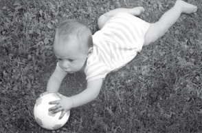 Иллюстрация к книге — Большая книга развивающих игр. От рождения до 3 лет [i_048.jpg]