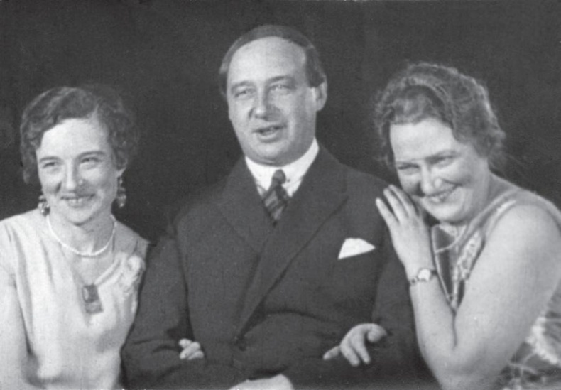 Иллюстрация к книге — Золушка с Чистых прудов [_1_05_2.jpg]