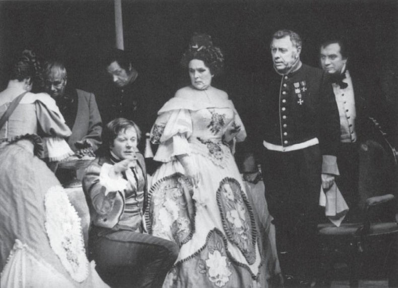 Иллюстрация к книге — Золушка с Чистых прудов [_1_12_2.jpg]