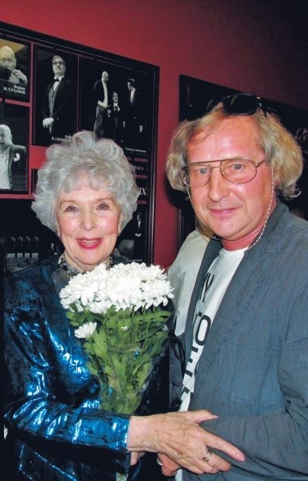 Иллюстрация к книге — Золушка с Чистых прудов [_2_12_2.jpg]