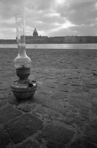 Иллюстрация к книге — Ладья темных странствий. Избранная проза [i_015.jpg]