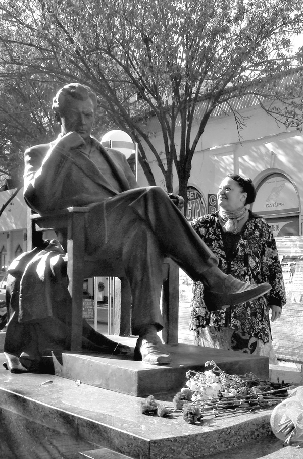 Иллюстрация к книге — Сергей Бондарчук. Его война и мир [i_002.jpg]