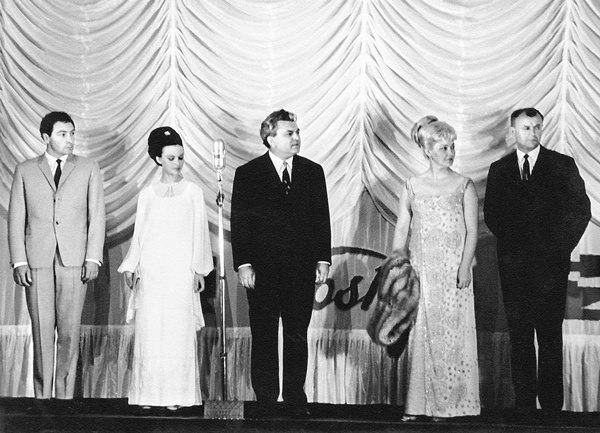 Иллюстрация к книге — Сергей Бондарчук. Его война и мир [i_012.jpg]