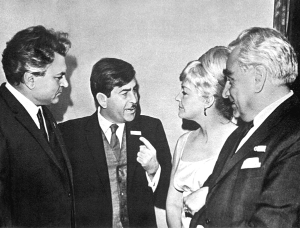 Иллюстрация к книге — Сергей Бондарчук. Его война и мир [i_039.jpg]