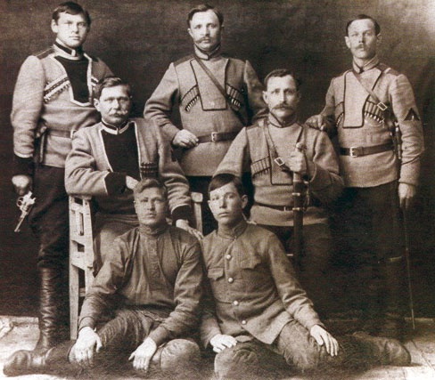 Иллюстрация к книге — Терновый венец атамана Дутова [i_006.jpg]