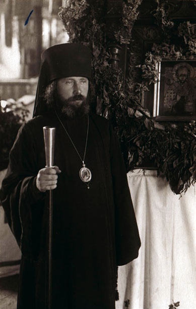 Иллюстрация к книге — Терновый венец атамана Дутова [i_012.jpg]