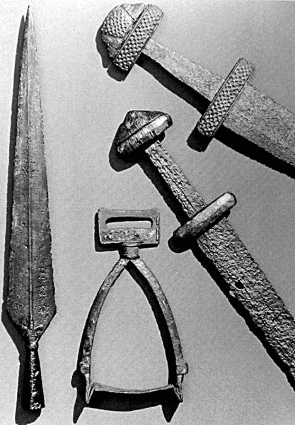 Иллюстрация к книге — Рыцари. Полная иллюстрированная энциклопедия [i_013.jpg]