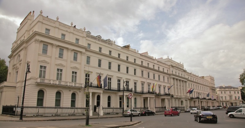 Иллюстрация к книге — Белгравия [i_021.jpg]