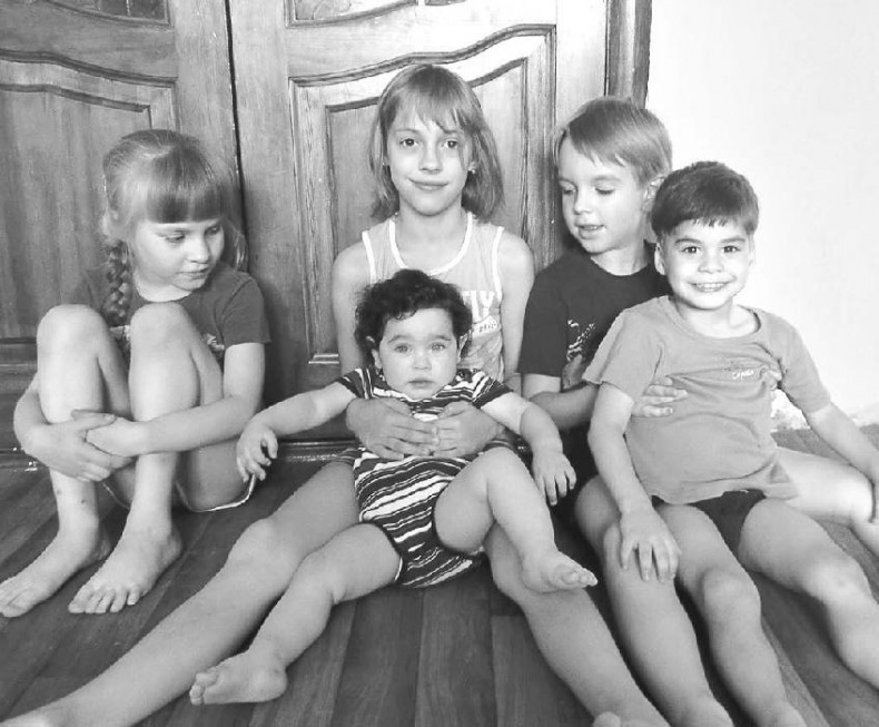 Иллюстрация к книге — Хочешь, я буду твоей мамой? [_05_1.jpg]