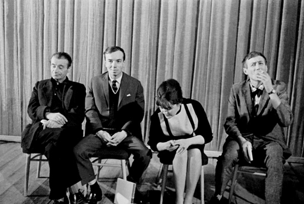 Иллюстрация к книге — Мой друг – Евгений Евтушенко. Когда поэзия собирала стадионы… [i_011.jpg]