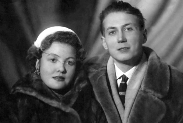 Иллюстрация к книге — Мой друг – Евгений Евтушенко. Когда поэзия собирала стадионы… [i_015.jpg]