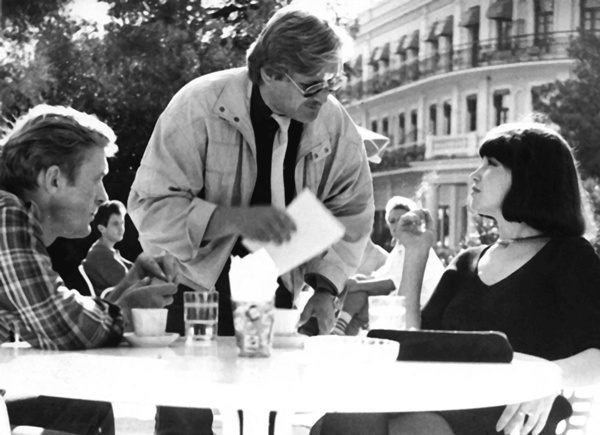 Иллюстрация к книге — Анна Самохина. Роковая женщина советского кино [i_095.jpg]