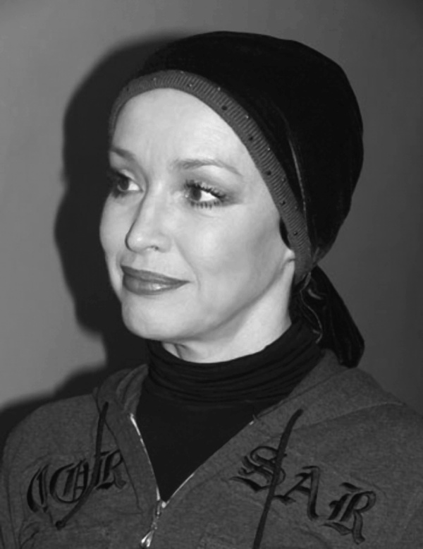 Иллюстрация к книге — Анна Самохина. Роковая женщина советского кино [i_133.jpg]