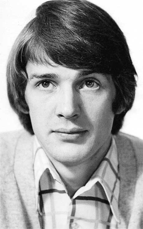 Иллюстрация к книге — Ирина Алферова. Любимая женщина красавца Абдулова [i_004.jpg]