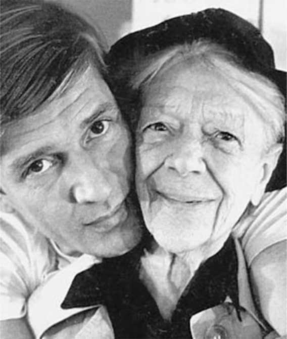 Иллюстрация к книге — Ирина Алферова. Любимая женщина красавца Абдулова [i_006.jpg]