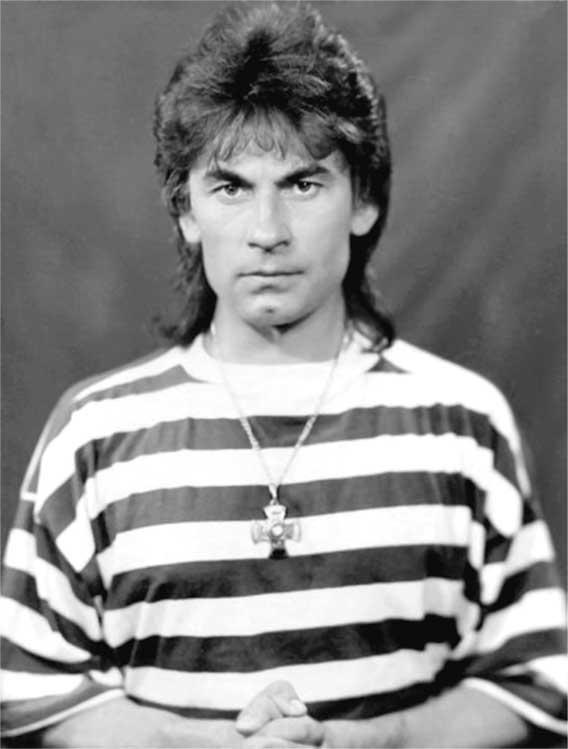 Иллюстрация к книге — Ирина Алферова. Любимая женщина красавца Абдулова [i_034.jpg]