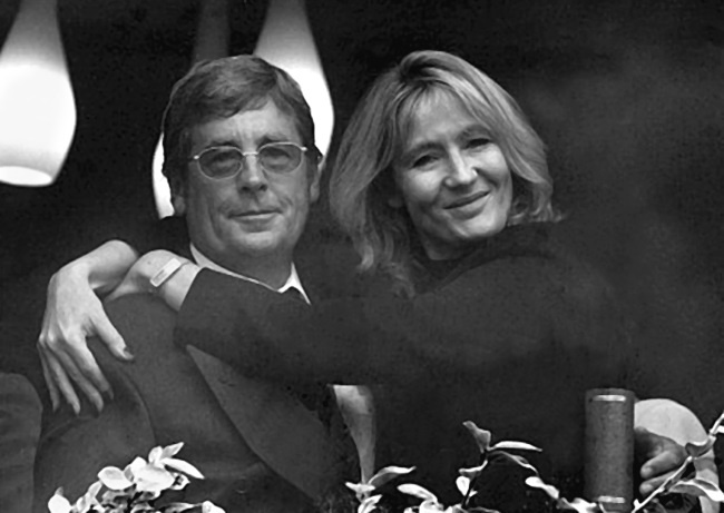 Иллюстрация к книге — Джоан Роулинг. Всё о Гарри Поттере, жизни и любви [i_019.jpg]