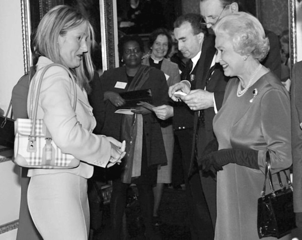 Иллюстрация к книге — Джоан Роулинг. Всё о Гарри Поттере, жизни и любви [i_060.jpg]