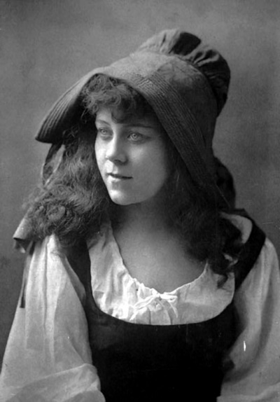 Иллюстрация к книге — Айседора Дункан. Модерн на босу ногу [i_013.jpg]